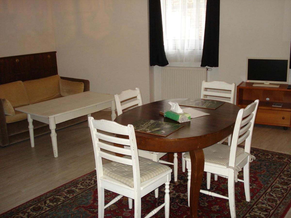 Appartement 45 Qm Mit Bad An Der Mosel - Naehe Koblenz Dieblich Bagian luar foto